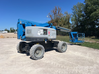 2017 Genie Z60/37FE 4WD Hybrid Nacelle Articulee Articulating Boom Lift