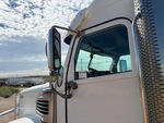 Cab with Mirrors