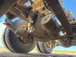 Underbody with Center Drive Axle