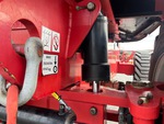 Hydraulics with Frame Leveling Cylinders