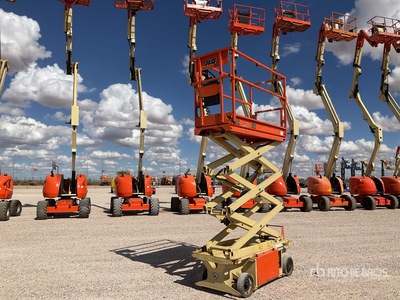 JLG 6RS 4x4 Electric Electric Scissor Lift