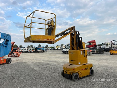 2001 Grove Toucan 1010 Vertical Mast Lift
