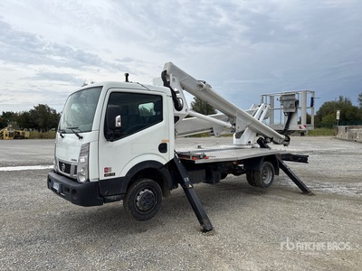 2019 Multitel Pagliero HX195 19.5 m on Nissan Cabstar 35.13 Bucket Truck