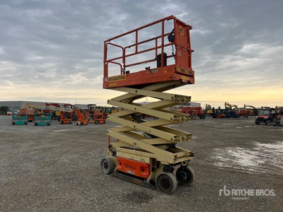 2015 JLG 2632ES Electric Scissor Lift