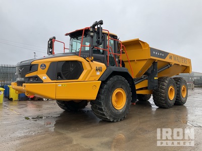 2025 Volvo A40J Knickgelenkter Muldenkipper
