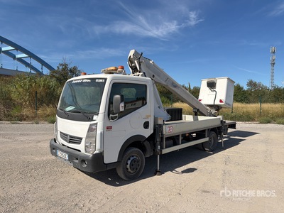 2018 Multitel 160 ALU 16 m on 2018 Renault Maxity DTI130 4x2 Camion Nacelle Bucket Truck