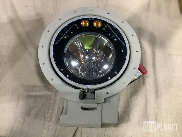 CEF Industries 8555M9 Retractable Landing Light