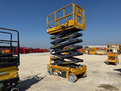 2022 XCMG XG1412AC Electric Scissor Lift
