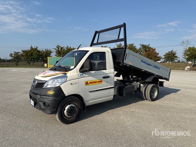 2023 Piaggio Porter NP6 S/A Dump Truck