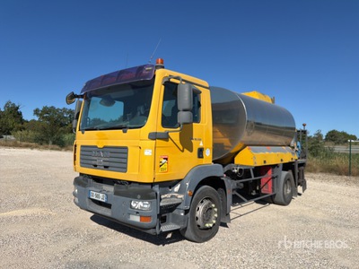 2008 Acmar 617A8.5E 8500 L on 2008 MAN TGM18.330 4x2 Camion Repandeuse A Bitume Autocarro distribuzione asfalto