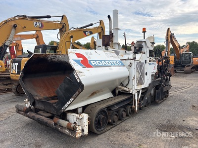 2012 Roadtec RP-175 Track Finisseur pour asphalte