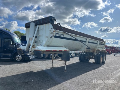 1998 RNO 32 ft T/A Frameless End Dump Trailer