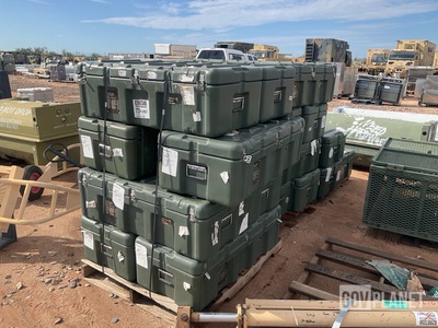 (19) Storage Cases