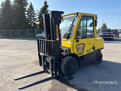 2012 Hyster H90FT 8300 lb Pneumatic Tire Forklift