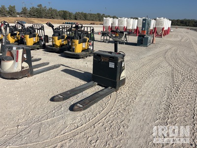 Crown WP3035-45 4500 lb Electric Pallet Jack