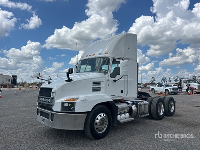 2019 Mack Anthem AN64T 6x4 Cabeza Tractora Cabina Corta