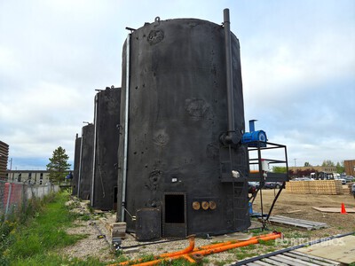 2003 Universal 1000 bbl Tank