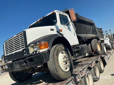 1995 International Paystar 5000 S/A Dump Truck