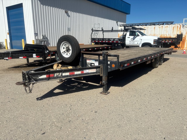 2017 PJ T/A Equipment Trailer