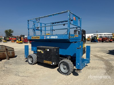 2018 Genie GS-4069DC Electric Scissor Lift