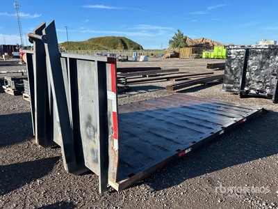 Roll off flatbed