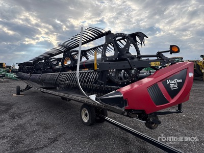 2018 MacDon FD140 40 ft Flex Draper Combine Header