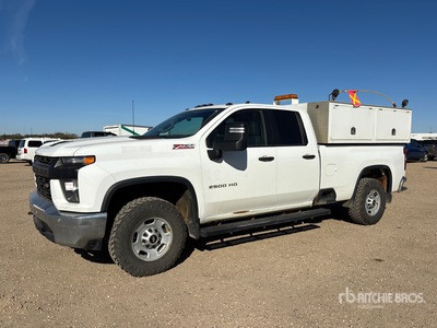 2021 Chevrolet Silverado 2500HD 4x4 Extended Cab Fuel and Lube Truck