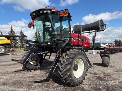 2014 MacDon M155 Swather Windrower
