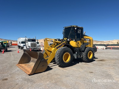 2022 Komatsu WA200-8 Wiellader