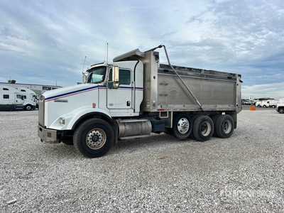 2015 Kenworth T800 Wywrotka Tri/A