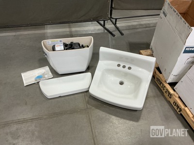 (3) Wall Mounting Sinks & (1) Toilet Tank