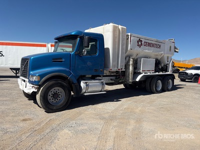 2004 Volvo VHD 6x4 Volumetric Mixer Truck