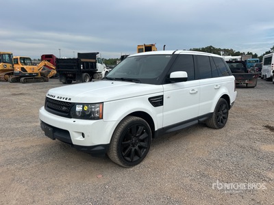 2013 Land Rover Range Rover 4WD SUV