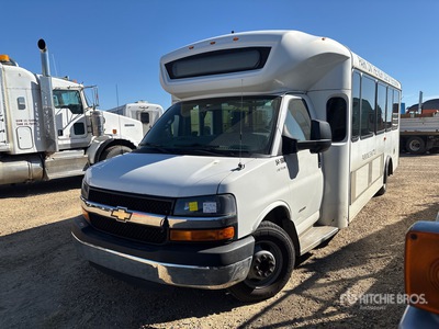 2016 Chevrolet G4500 Express 4x2 21-Seat Mini Bus (Inoperable)