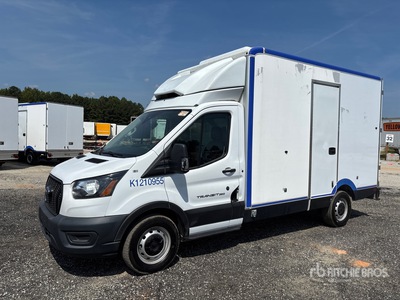 2022 Ford Transit 4x2 Camiones