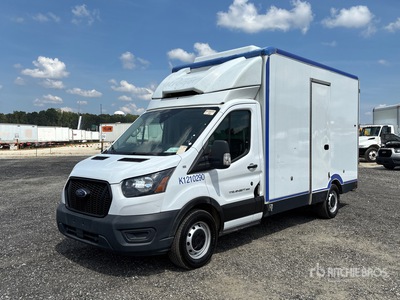 2022 Ford Transit 4x2 Camiones