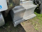 4 Underbody - Truck with 