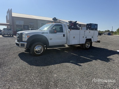 2015 Ford F-550 4x4 Service Truck