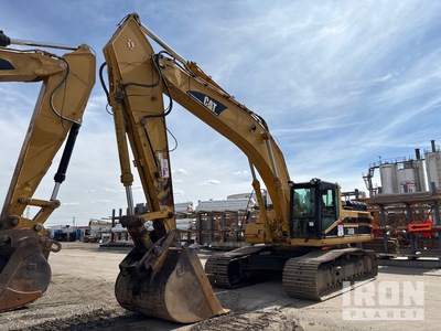 2002 Cat 345B حفارة بجنزير