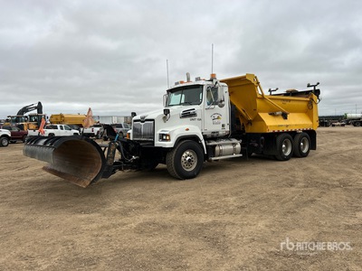 2013 Western Star 4700SF 6x4 Snow Plow Truck