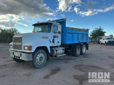 1995 Mack CH613 6x4 3-Achs Kipper-Lkw