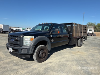 2014 Ford F-550 4x4 Crew Cab Flatbed Truck
