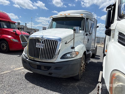 2017 International ProStar 6x4 トラックトラクター（T/A） (Inoperable)