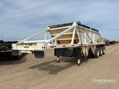2020 Cross Country 38 ft Tri/A Belly Dump Trailer