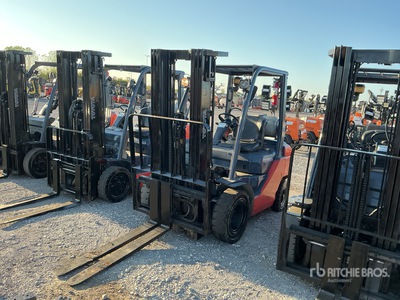 2015 Toyota 8FGU25 4500 lb Heftruck