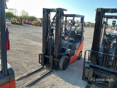 2016 Toyota 8FGCU25 4500 lb Heftruck