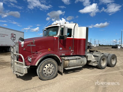 2014 Kenworth T800 T/A Day Cab Truck Tractor