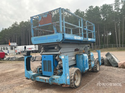 2010 Genie GS-5390RT Gasoline Elevador de tijera