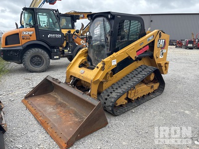 2021 Cat 279D3 Two-Speed を見 Compact Track Loader