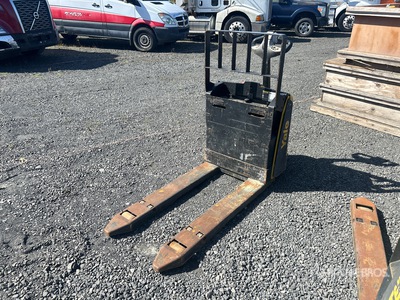 Yale 4510 lb Electric Pallet Jack